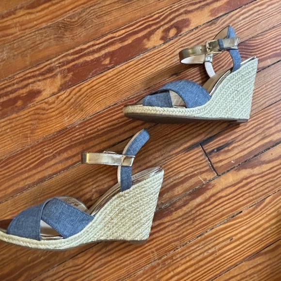 Cole Haan Denim Gold Wedges Ankle Strap Women’s U.S. Size 8.5 - Picture 2 of 9